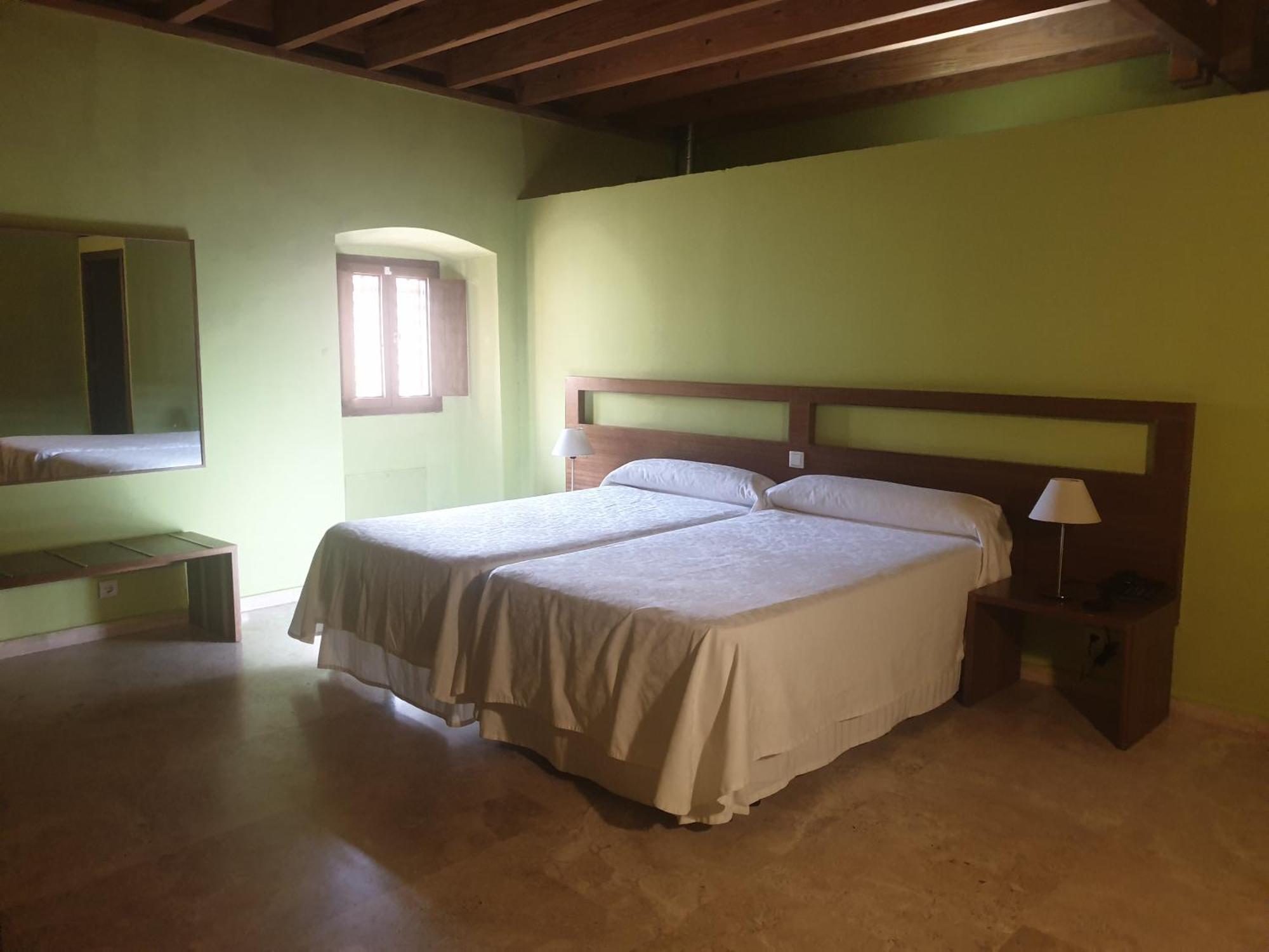 Hotel 4 Estrellas Conventual De Alcantara Экстерьер фото