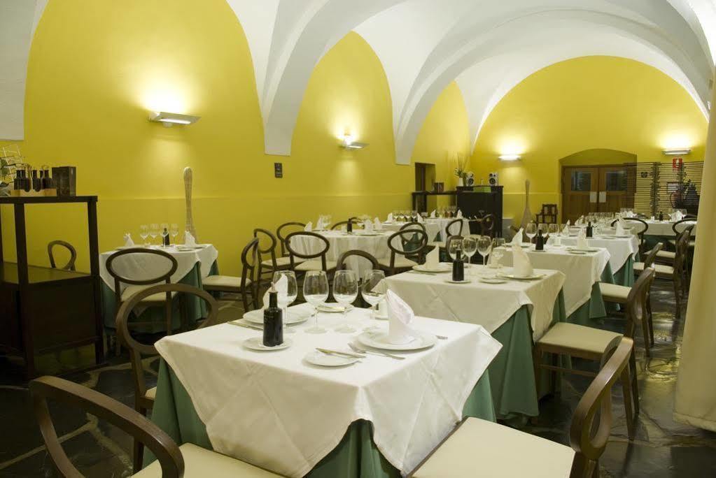 Hotel 4 Estrellas Conventual De Alcantara Экстерьер фото